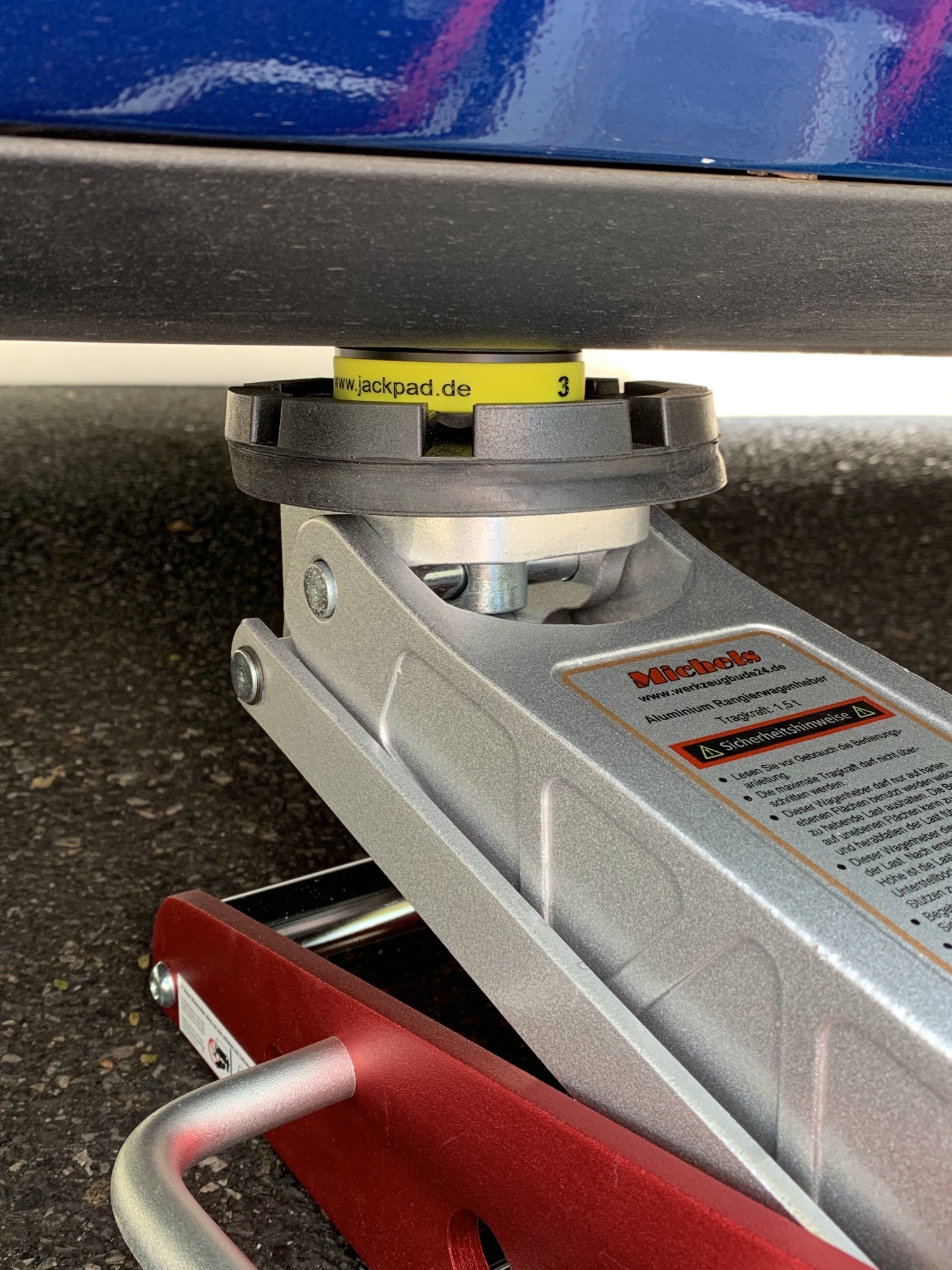 TESLA Model 3 Magnet Wagenheber Adapter #4 4 Stück - in a Box - rund 